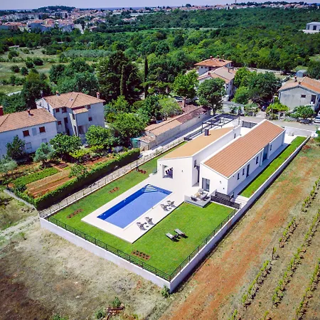 Xo Villa *